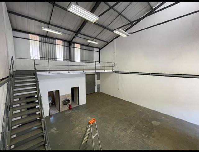 INDUSTRIAL PROPERTY TO RENT IN HENNOPSPARK